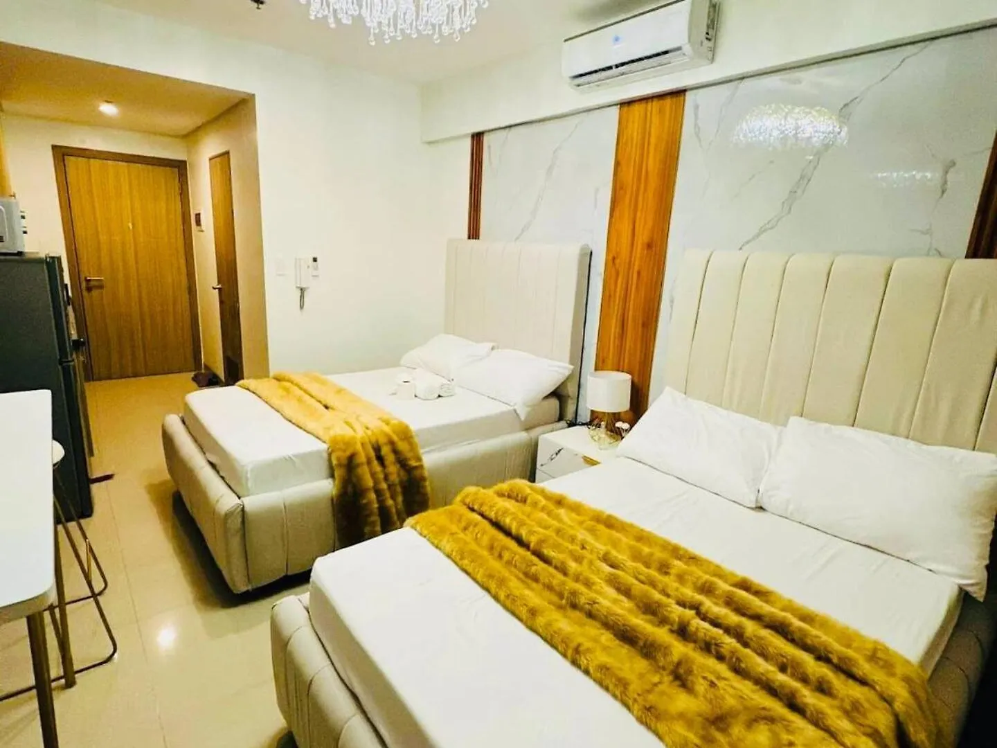 Brianna Suite In Shore 2 Near Moa Manila 0*,